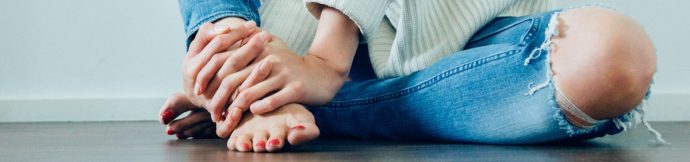 Curriculum vitae pisane na kolanie