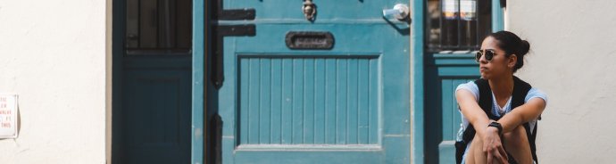 Praca za granicą - co po przyjeździe?