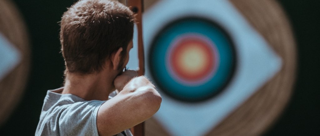 Proste CV - celuj w dane ogłoszenie